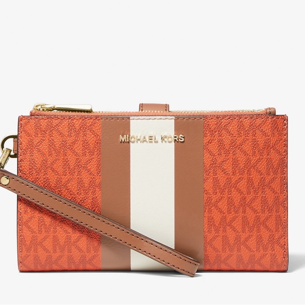 ❤️❤️❤️Authentic Michaelkors Jet Set Travel Signature Logo Smartphone Wallet❤️❤️